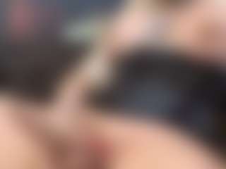 AlenaRios's Live Sex Cam Show