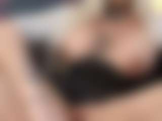 AlenaRios's Live Sex Cam Show