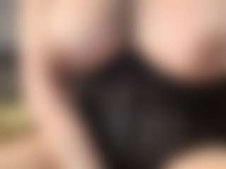 AlenaRios's Live Sex Cam Show