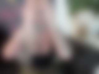Live cam show with AlenaRios - Blonde Hair on Camsoda