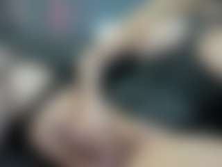 AlenaRios's Live Sex Cam Show