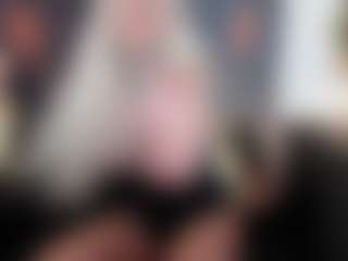 Live cam show with AlenaRios - Drinking on Camsoda