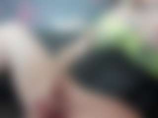 AlenaRios's Live Sex Cam Show