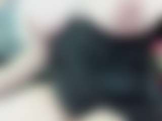 Spettacolo in cam dal vivo con AlenaRios - Huge Tits su Camsoda