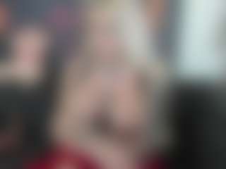 Live cam show with AlenaRios - Average on Camsoda