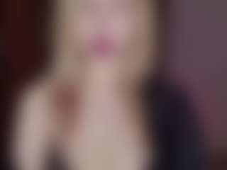 Live cam show with Tate - Blue Eyes on slutload