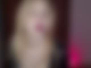 Live cam show with Tate - Smoking on Porn Luv