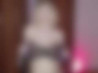 Live cam show with Tate - Smoking on Dolls Live