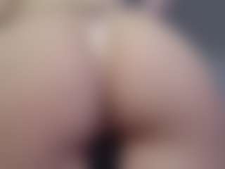 Tate's Live Sex Cam Show