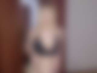 Live cam show with Tate - Blonde Hair on Milfs Live