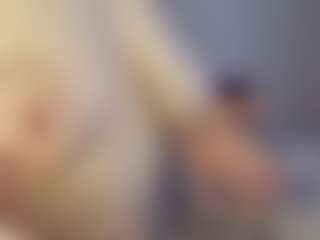 Live cam show with Tate - Blue Eyes on Dare Cams