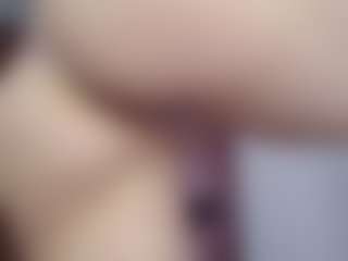 Tate's Live Sex Cam Show