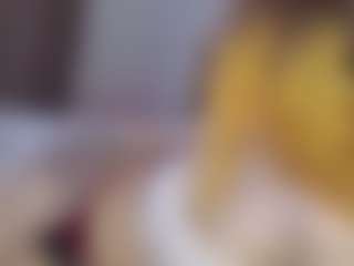 Live cam show with Tate - Smoking on Camsoda