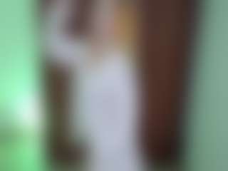 Live cam show with Tate - Blue Eyes on Dolls Live