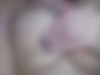 Tate's Live Sex Cam Show