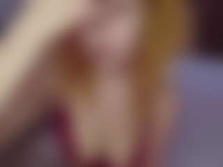 Live cam show with Tate - Blonde Hair on Milfs Live