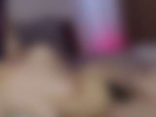 Live cam show with Tate - Red Hair Young Adult on Hubzter Live