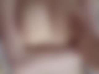 Tate's Live Sex Cam Show