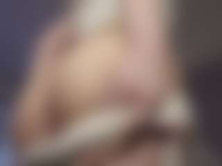 Live cam show with Tate - Spank on iamadamtest123.com