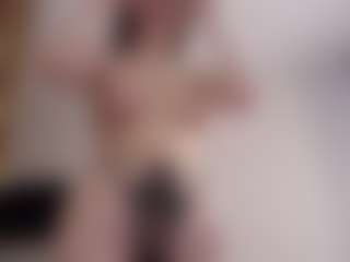 Live cam show with Tate - Blonde Hair on Camsoda