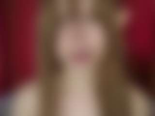 Live cam show with Tate - Blonde Hair Teen (18+) on Camsoda