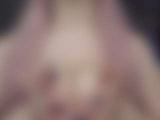 Live cam show with Tate - Blue Eyes on Mixed Magazine Live