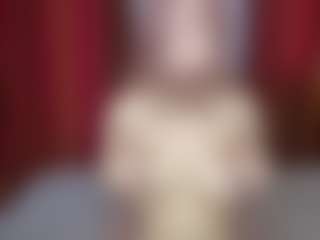 Live cam show with Tate - Strip Red Hair on madthumbs