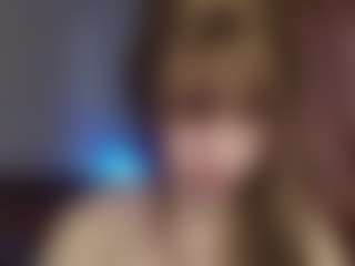 Live cam show with Tate - Blonde Hair Big Tits on Hubzter Live