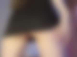Live cam show with Tate - Blue Eyes on Dolls Live