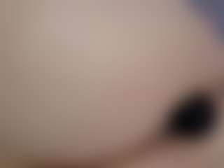 Live cam show with Tate - Red Hair on madthumbs