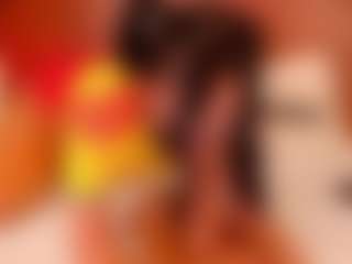 Live cam show with lissafeniix - Anal Teen (18+) on Gym Cam Girls