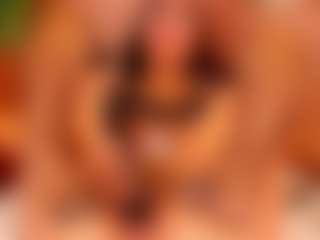 Live cam show with lissafeniix - Handjob on TeamSkeetLive