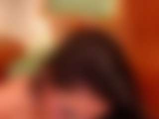 Live cam show with lissafeniix - Average on Milfs Live
