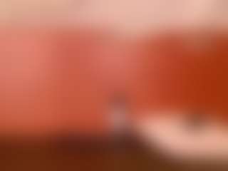 Live cam show with lissafeniix - Fingers on madthumbs