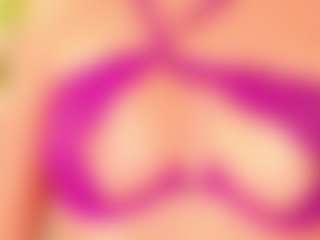 Live cam show with lissafeniix - Blowjob on Camming Site
