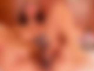 Live cam show with lissafeniix - Squirt Teen (18+) on Camming Site