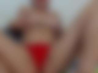 MiiaPonss's Live Sex Cam Show