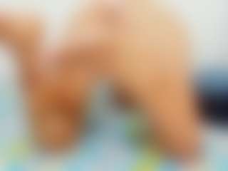 Live cam show with MiiaPonss - Facial Piercings on makecum.org