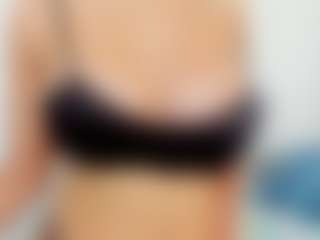 Live cam show with MiiaPonss - Role Play on liverealitysex.com