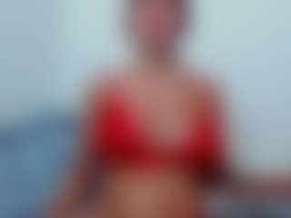 Live cam show with MiiaPonss - Petite on camwithhim.com