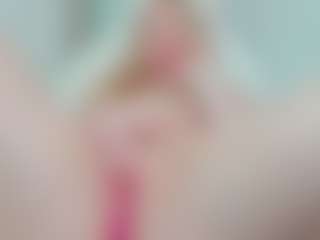 Sundy-Rose's Live Sex Cam Show