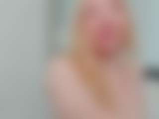 Sundy-Rose's Live Sex Cam Show