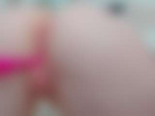 Sundy-Rose's Live Sex Cam Show