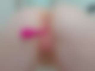 Sundy-Rose's Live Sex Cam Show