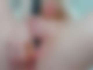 Sundy-Rose's Live Sex Cam Show