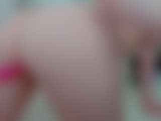 Sundy-Rose's Live Sex Cam Show