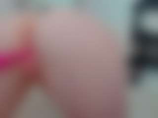 Live cam show with Sundy-Rose - Dildo Or Vibrator on AdultVida.com