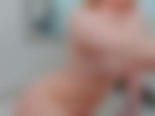 Sundy-Rose's Live Sex Cam Show