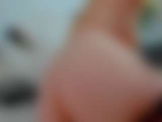 Sundy-Rose's Live Sex Cam Show