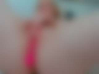 Sundy-Rose's Live Sex Cam Show